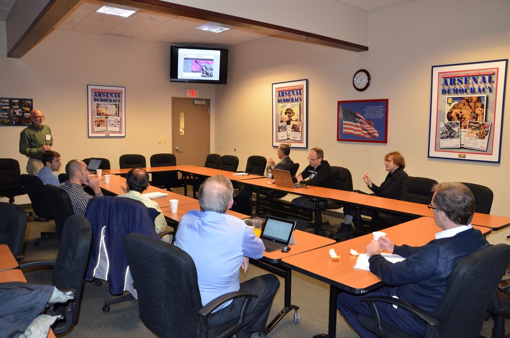 TARDEC hosts DARPA for GXV-T workshop