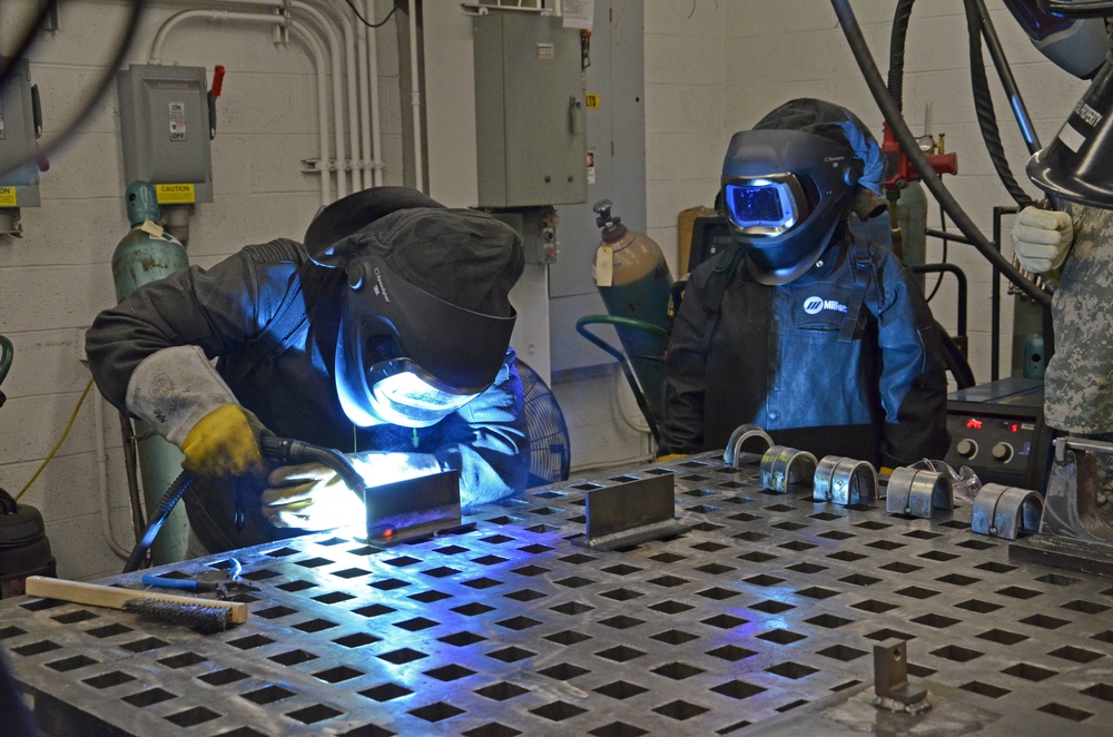 Welders receive new skills at TARDEC