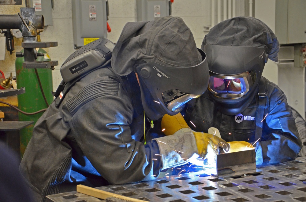 Welders receive new skills at TARDEC