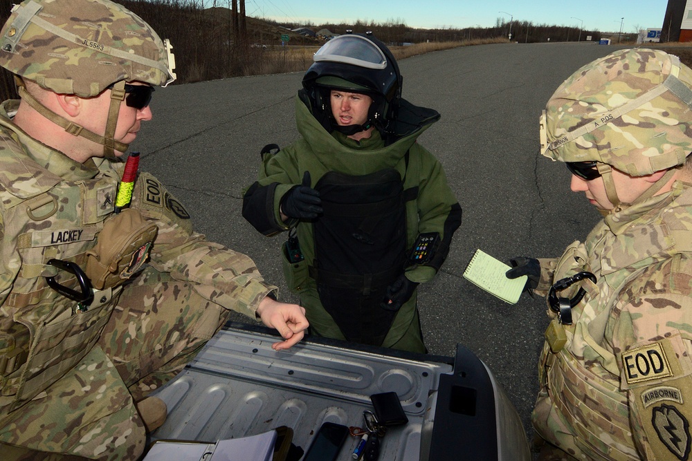 EOD takes part in Alaska Shield