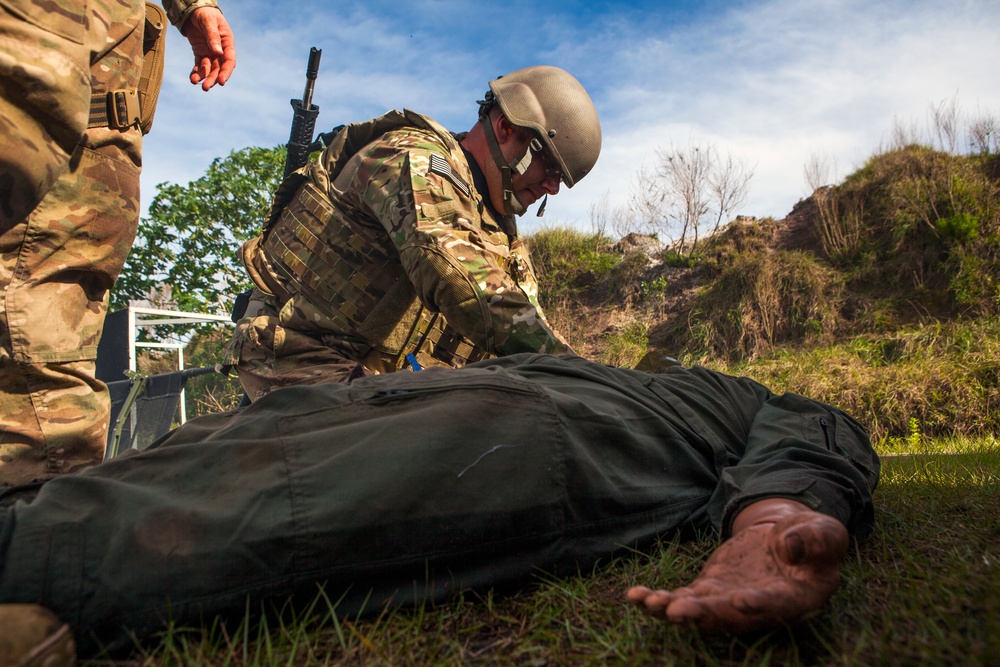 982nd Combat Camera Co. Trains in Tactical Combat Casualty Care