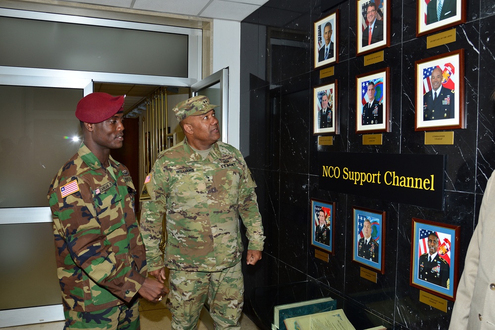 BG Daniel Dee Ziankahn Chief of Staff Armed Forces of Liberia visited Caserma Ederle, Vicenza, Italy