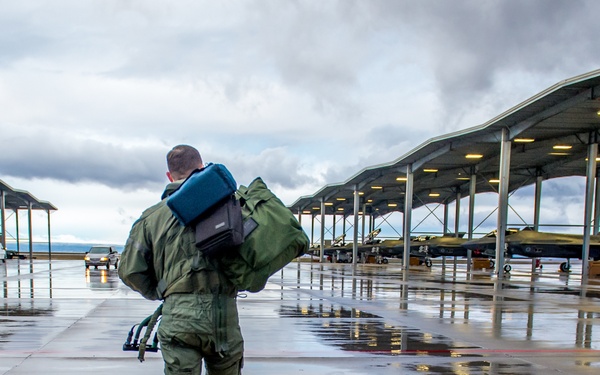 The Perfect Storm - ‘Thunder’ and ‘Lightning’ strike during joint aerial tests