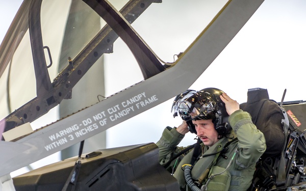 The Perfect Storm - ‘Thunder’ and ‘Lightning’ strike during joint aerial tests