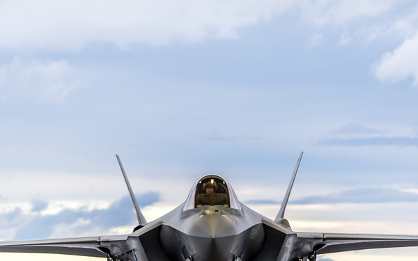 The Perfect Storm - ‘Thunder’ and ‘Lightning’ strike during joint aerial tests