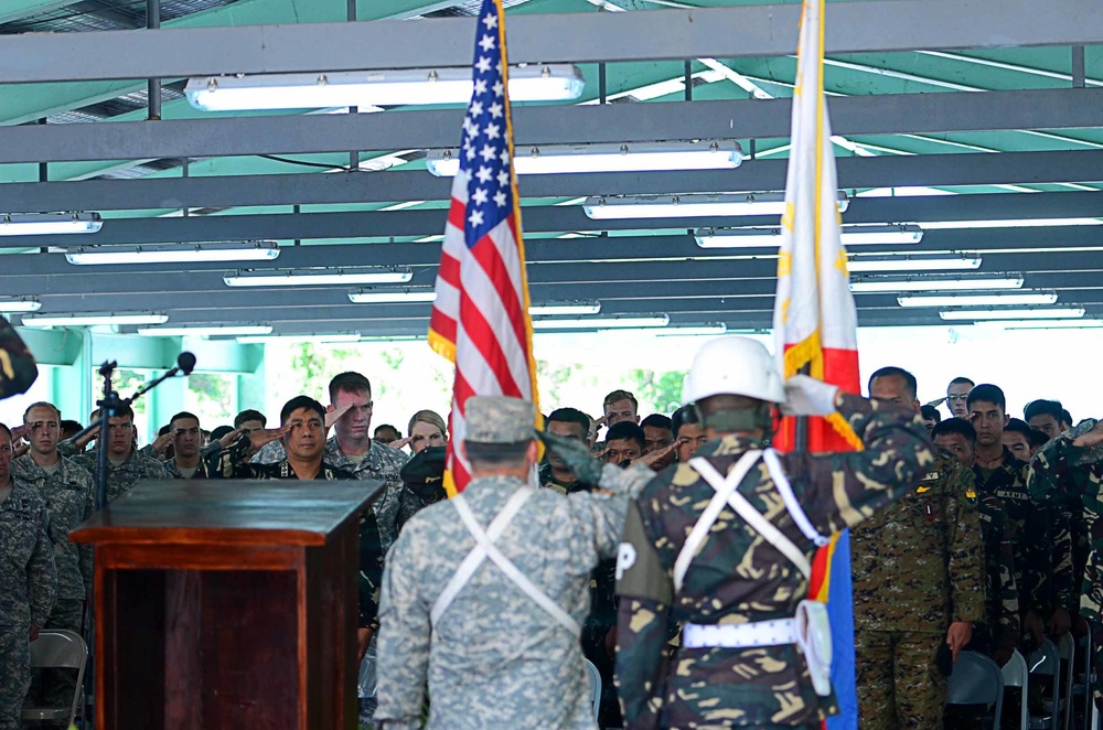 U.S., Philippine military stand shoulder-to-shoulder during opening ceremony