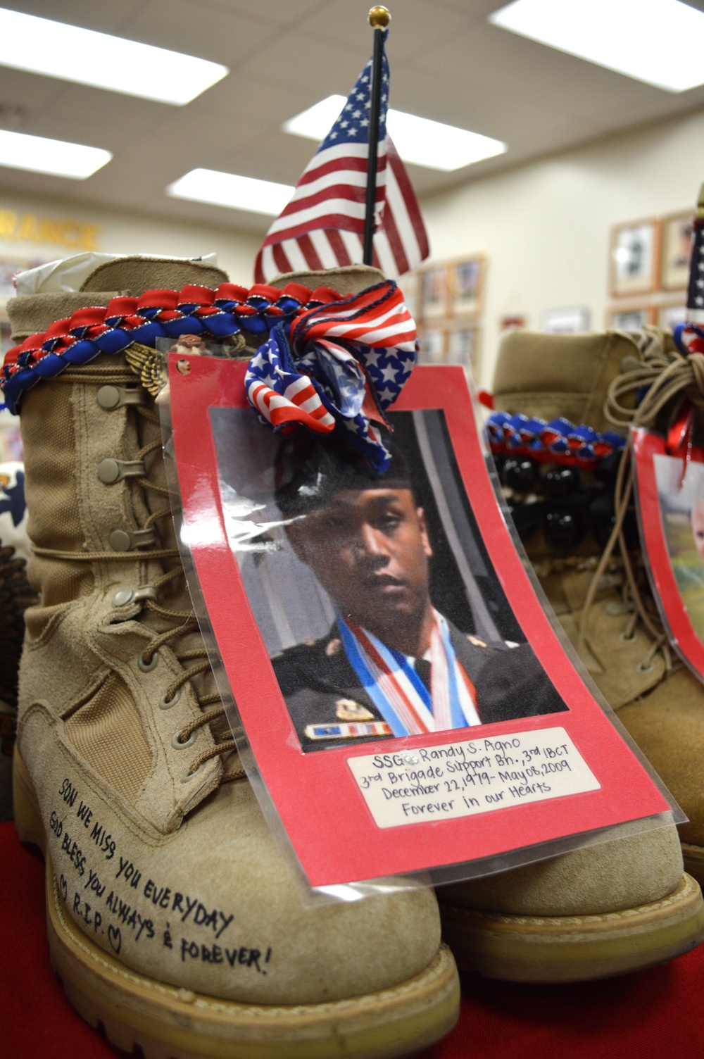 25th Infantry Division honors Gold Star Spouses, Families