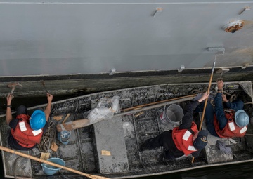 Preservation maintenance aboard USS Bonhomme Richard