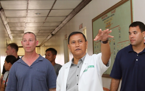 CJCMOTF Civil Affairs teams visit Mambusao Hospital during Balikatan 2016