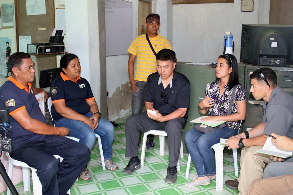 CJCMOTF Civil Affairs teams visit MFS during Balikatan 2016