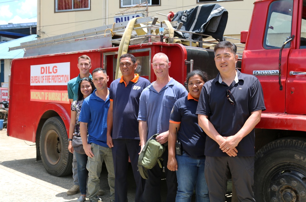CJCMOTF Civil Affairs teams visit MFS during Balikatan 2016
