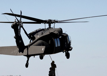 Training for every situation: CBIRF Marines conduct sling load ops