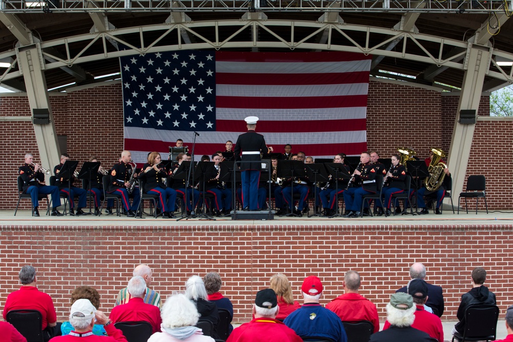 Parris Island Marine Band Perfroms