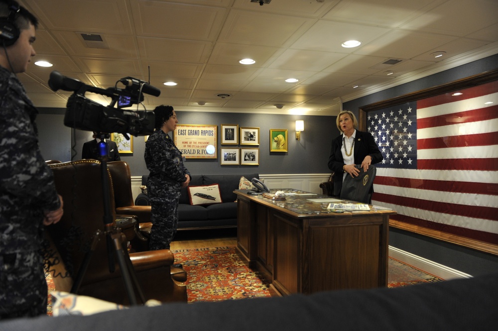 Ship sponsor tours PCU Gerald R. Ford (CVN 78) in-port cabin