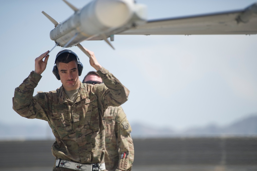 Falcons tune up for flight