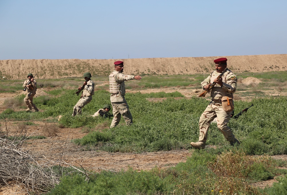 Security Battalion, Nineveh Operations Command conducts live fire bounding exercise