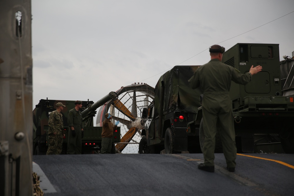 22nd MEU conducts onload for ARG/MEU EX