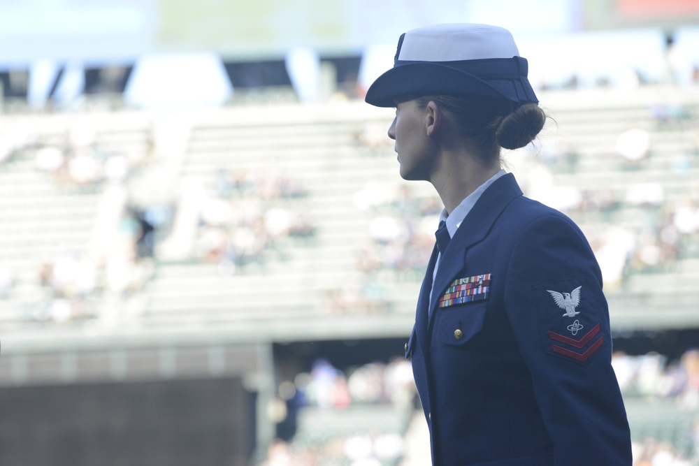 Coast Guard, other branches honored in Mariners' 14th Annual Salute to Armed Forces Night