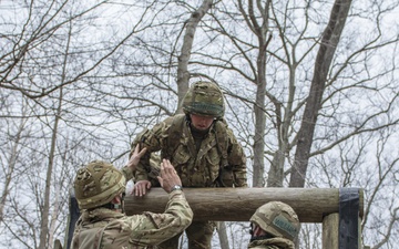 Cadets from around the globe square off at 2016 Sandhurst competition