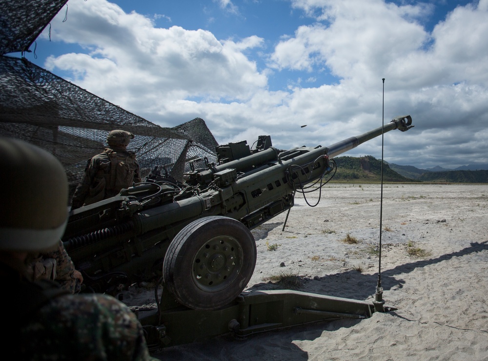 U.S. and Philippine Marines Perform Artillery Drills at Crow Valley