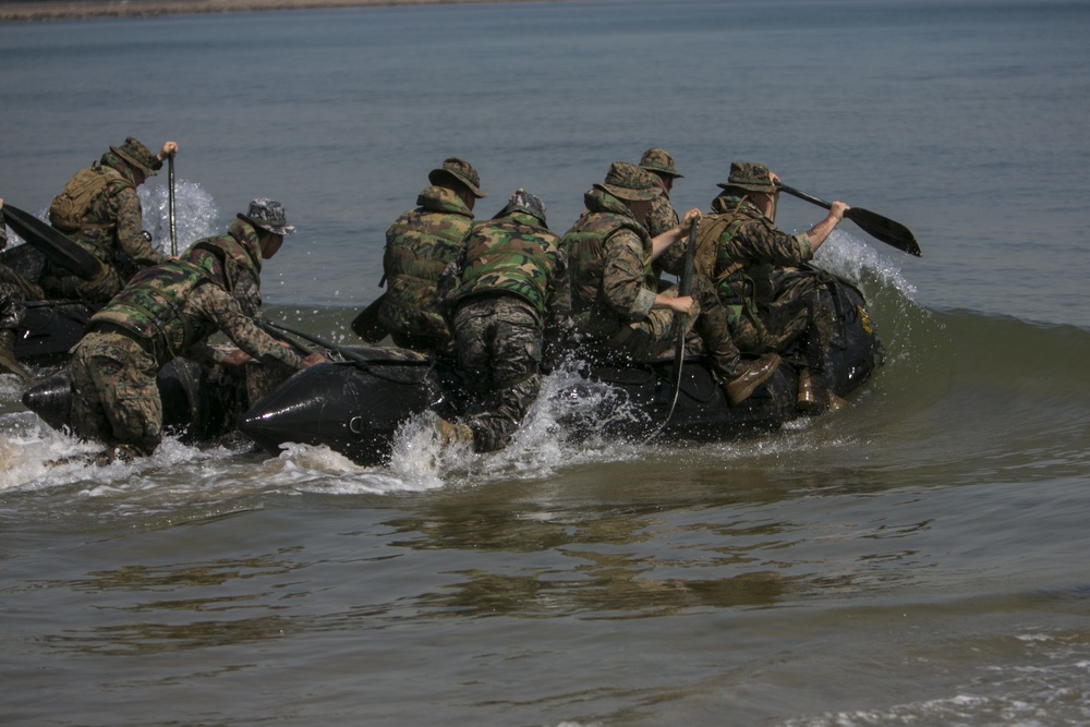 ROK Marine Raiding Drills