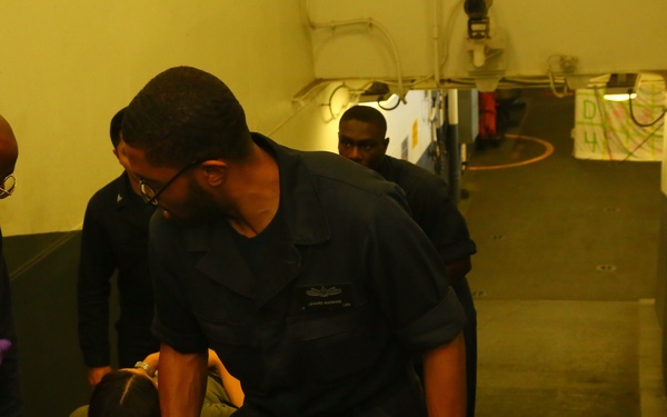 13th MEU Sailors lend a healing hand