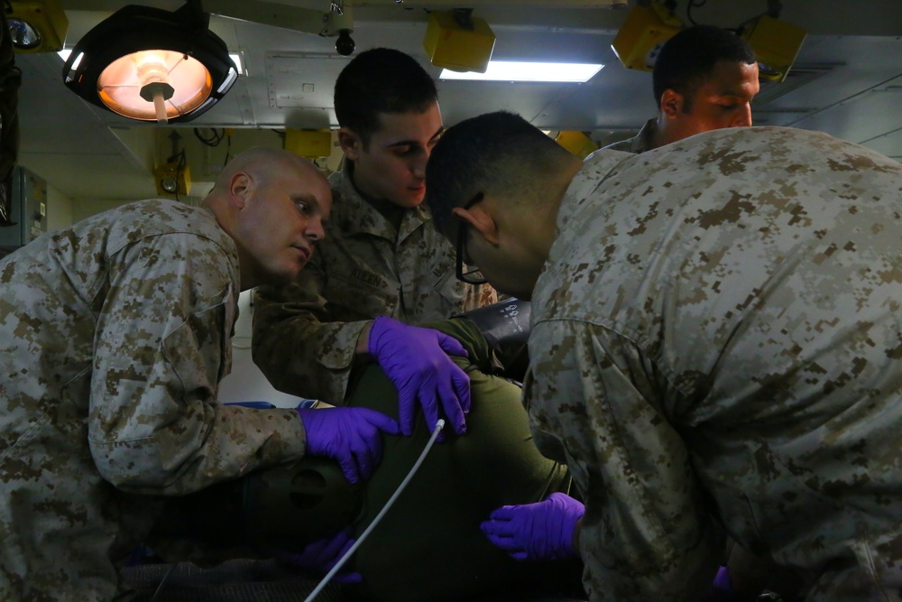 13th MEU Sailors lend a healing hand