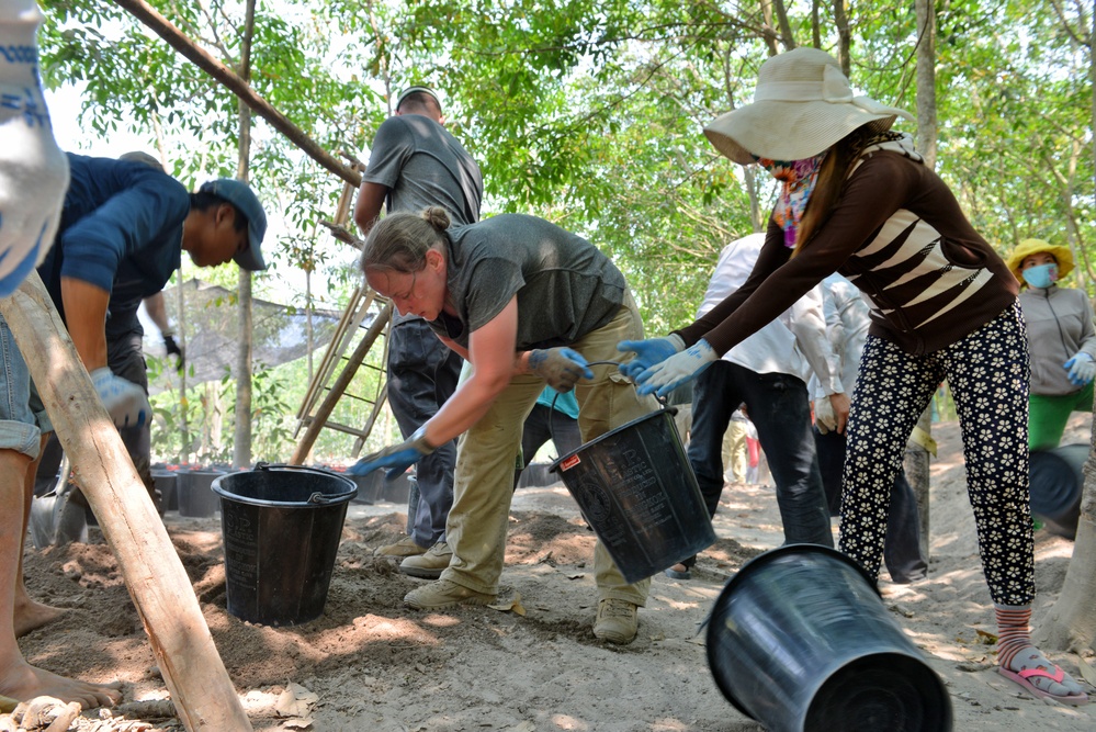 DPAA 16-2VM Recovery Team 4 searches in Vietnam