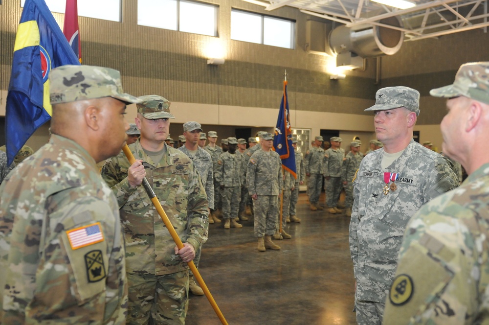 Thompson Assumes Command of 30TH Troop Command