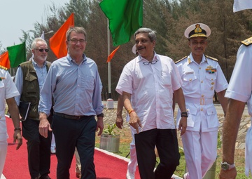 SD visits Karwar Naval Station
