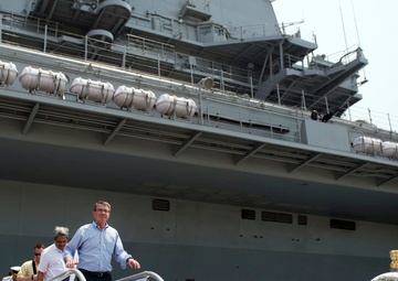 SD visits Karwar Naval Station