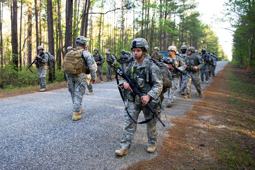 Dvids News First Female Soldiers Attend South Carolina National Guard Combat Engineer