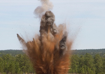 Florida National Guard Soldiers train to be Combat Engineers