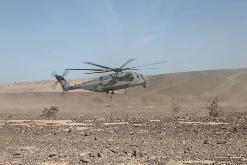 CH53E External Lift Training