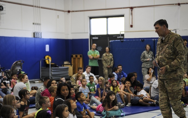 Story time with AFSOC commander