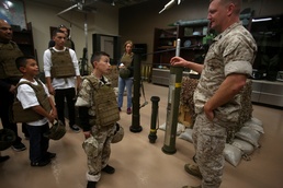 Marines ‘Make-A-Wish’ come true: 7th ESB grants a terminally ill 12-year old boy’s wish