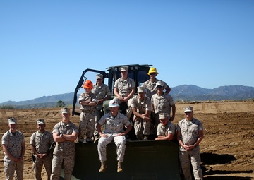 Marines ‘Make-A-Wish’ come true: 7th ESB grants a terminally ill 12-year old boy’s wish