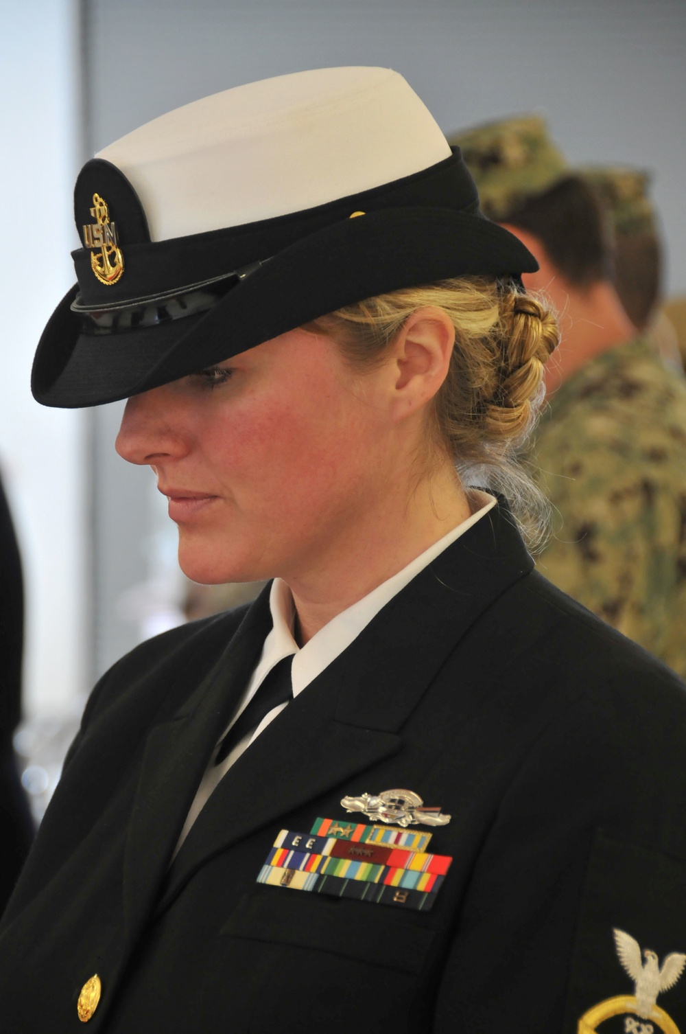 NAVELSG Sailor Reflects During Benediction