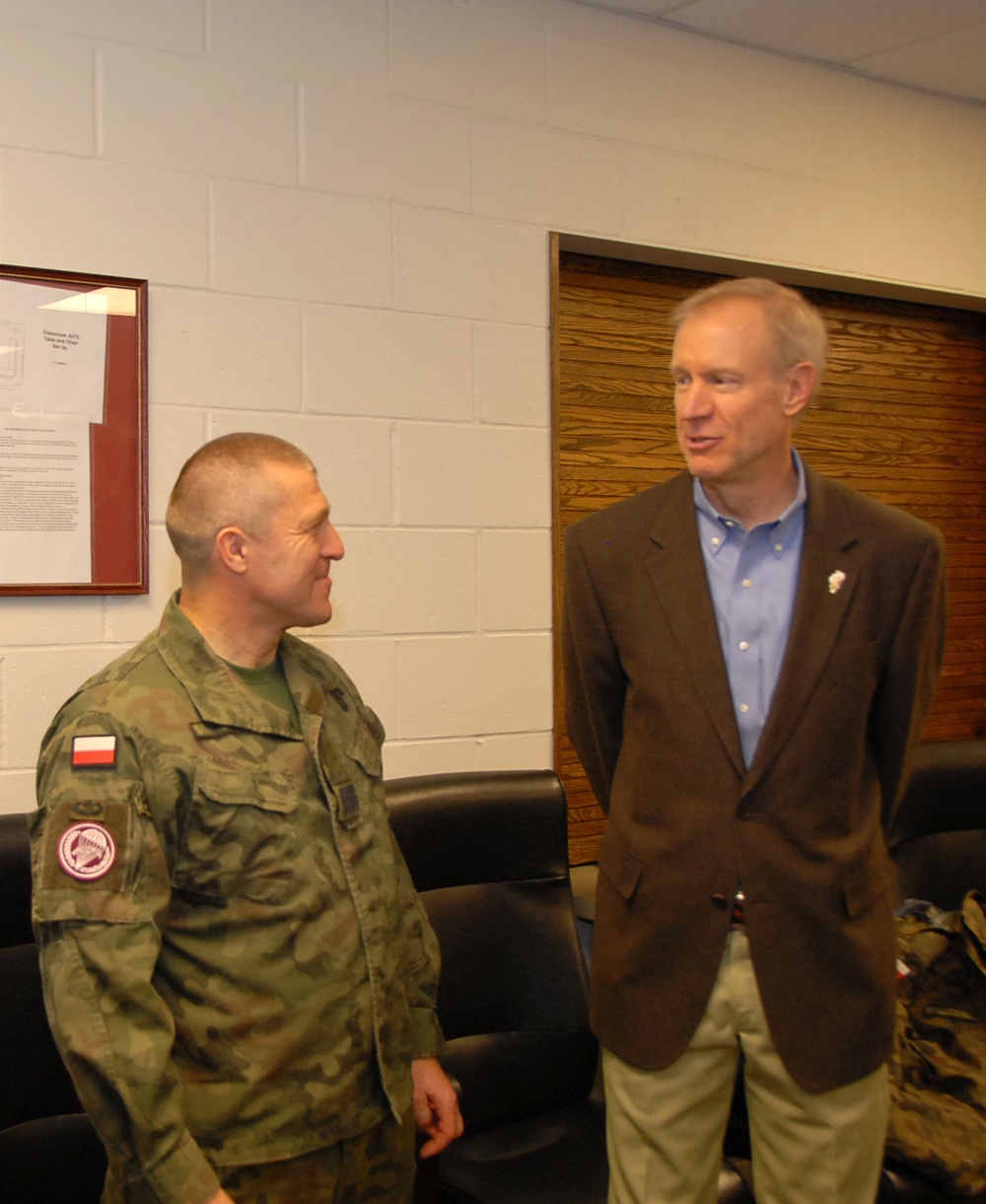 Illinois Governor Meets with Polish Army Delegation
