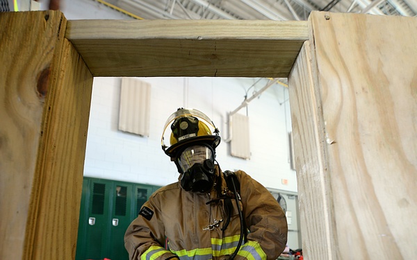 Confined Confidence Course