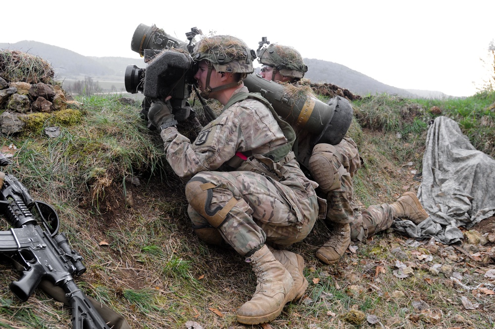 Defensive Maneuver Training at Saber Junction 16