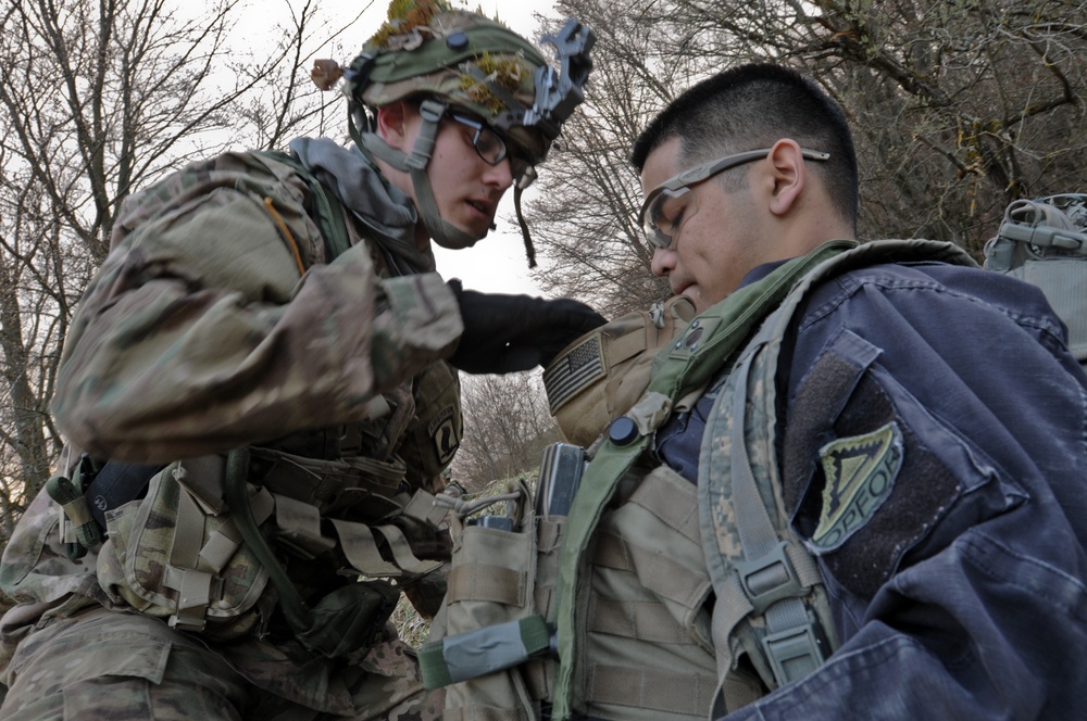 Defensive Maneuver Training at Saber Junction 16