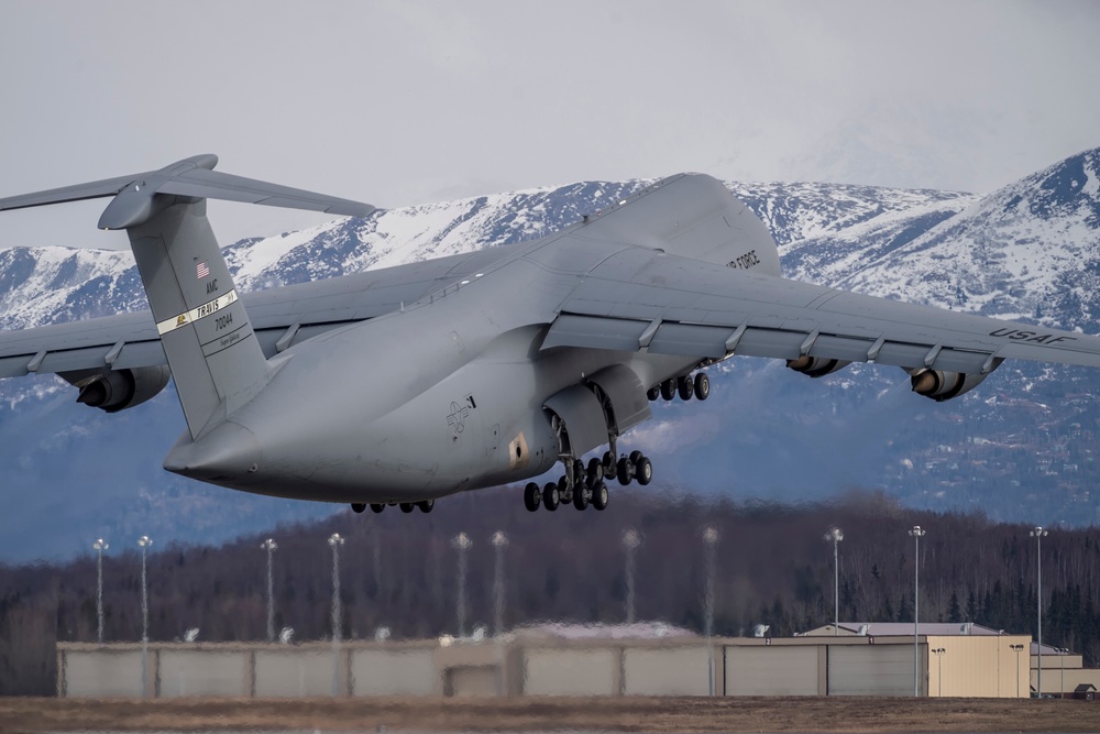 90th Fighter Squadron Deployment