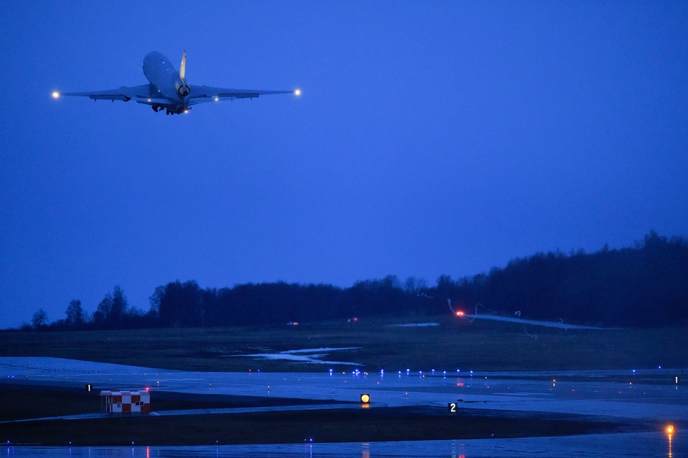 90th Fighter Squadron F-22s deploy to Southeast Asia