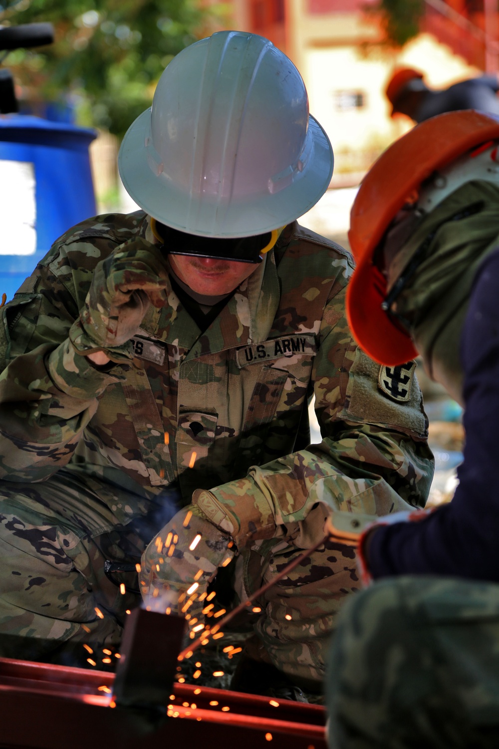 AFP and U.S. service members build a better community in the Philippines