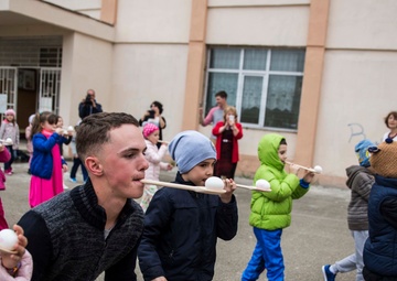 U.S. Marines and sailors with BSRF visit local Kindergarten
