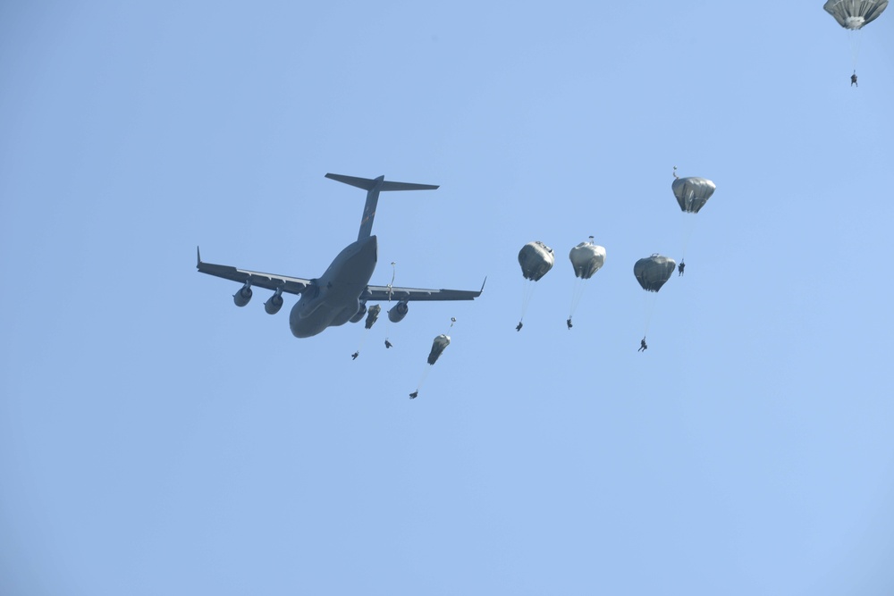 Heavy Equipment and Personnel drop down on the Hohenfels Training Area