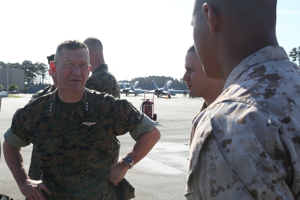 LtGen Jon M. Davis visits Marine Corps Air Station Beaufort