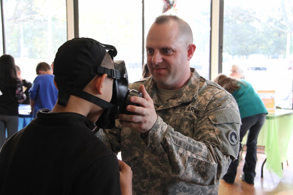 Fort Bragg Soldiers share job skills with local students