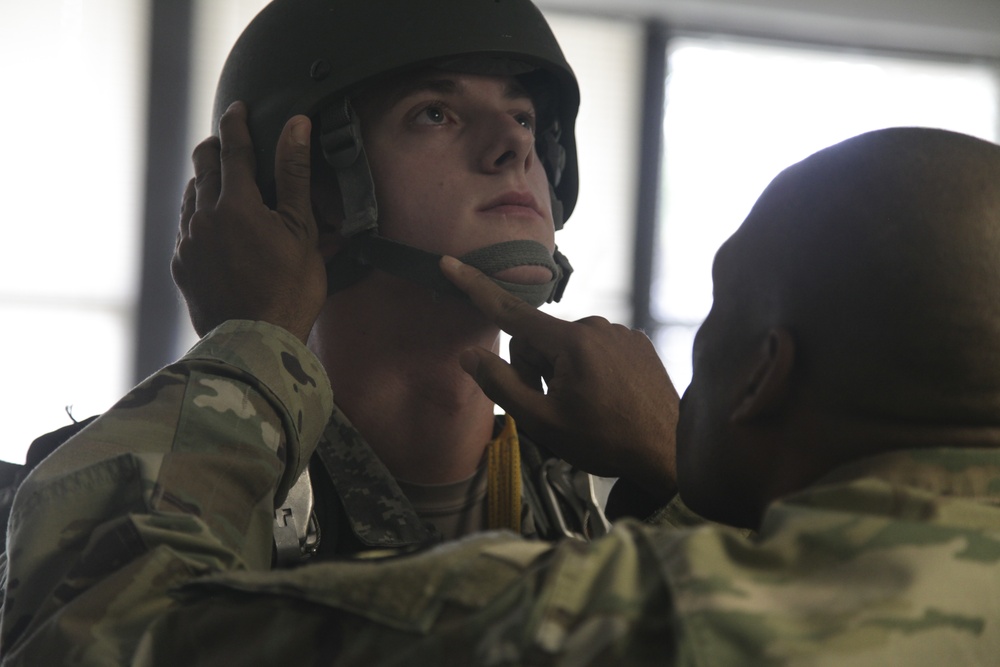 Jumpmaster Personnel Inspection